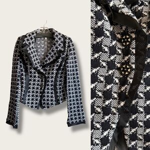 St. John Collection CR 04 Houndstooth White & Black Jacket Suit Trim Size 6